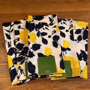 Kate Spade Garden Rose Napkin/Tablecloth Bundle
